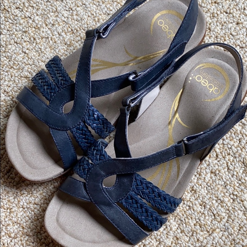 Abeo Betsy size 7 sandals  Navy blue leather